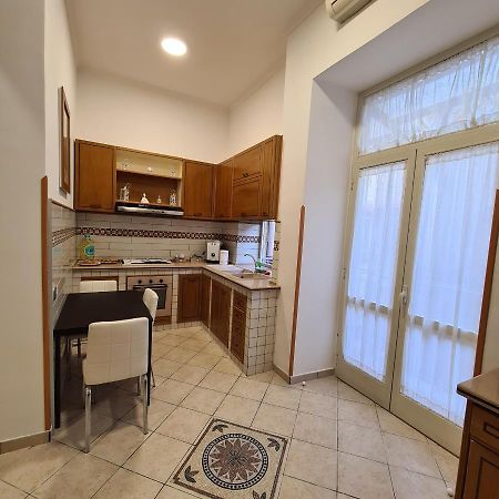 Apartament Casa Mia Al Plebiscito Neapol Zewnętrze zdjęcie